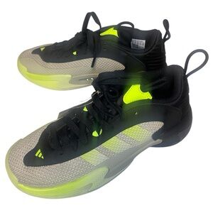 Adidas Exhibit Select 2.0 Size 7W